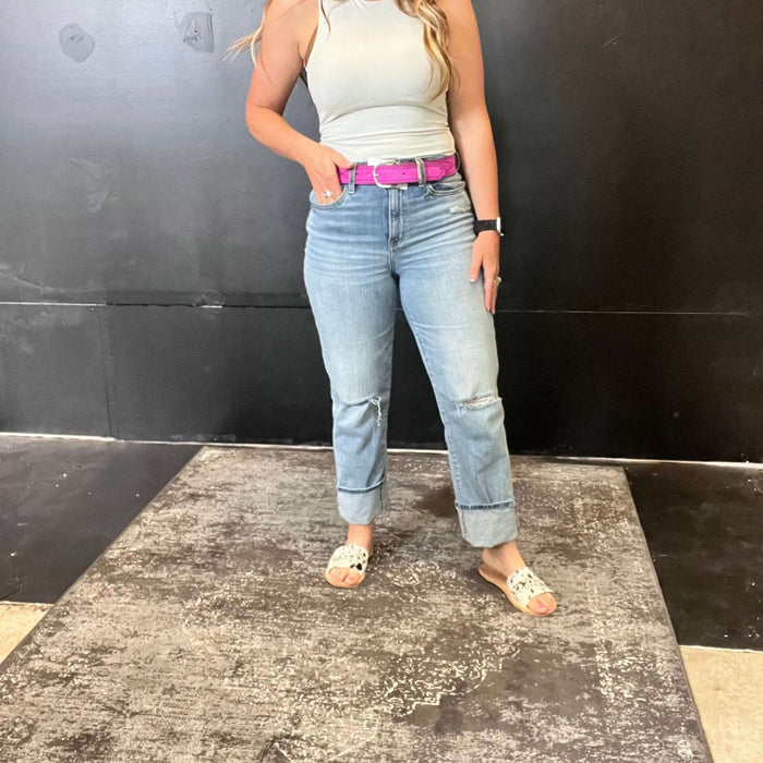 Distressed Knee Straight Daze Jeans / size 27 - Country Lace Boutique