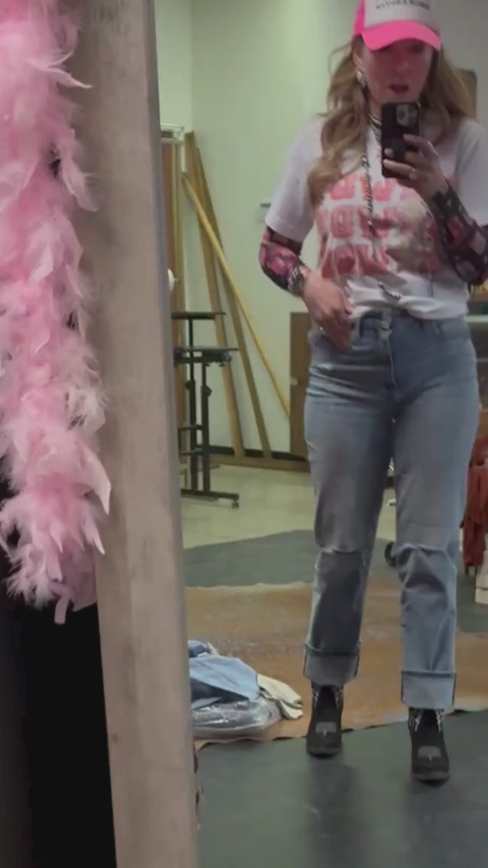 Distressed Knee Straight Daze Jeans / size 27