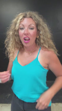 turquoisetanktopvideo