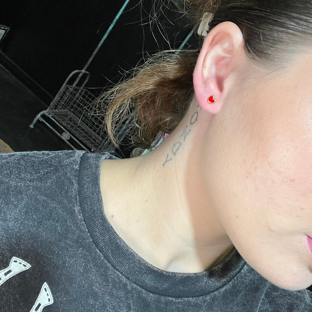 Red Heart Gold Post Stud Fashion Earrings
