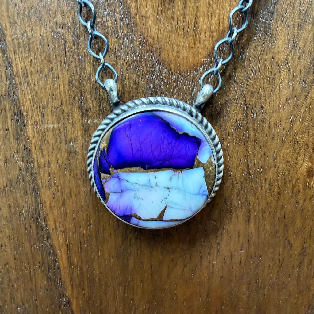 18 inch Round Peacock Sterling Silver Necklace - Country Lace Boutique