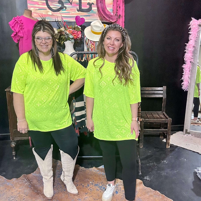 Highlighter Oversized Aztec Top large/XL