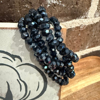 Black beaded bracelet 