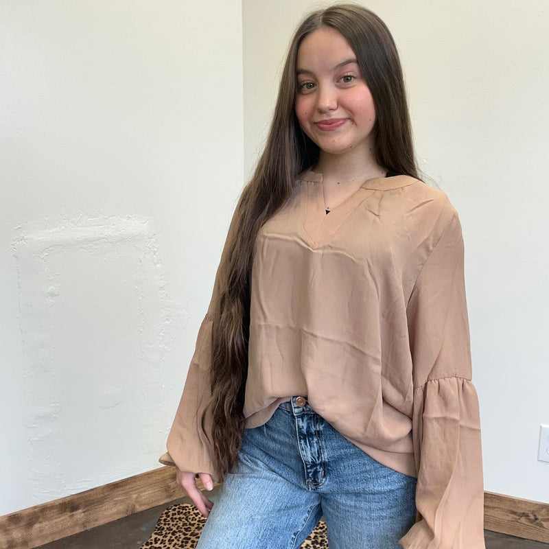 tanbubblesleevevnecktop