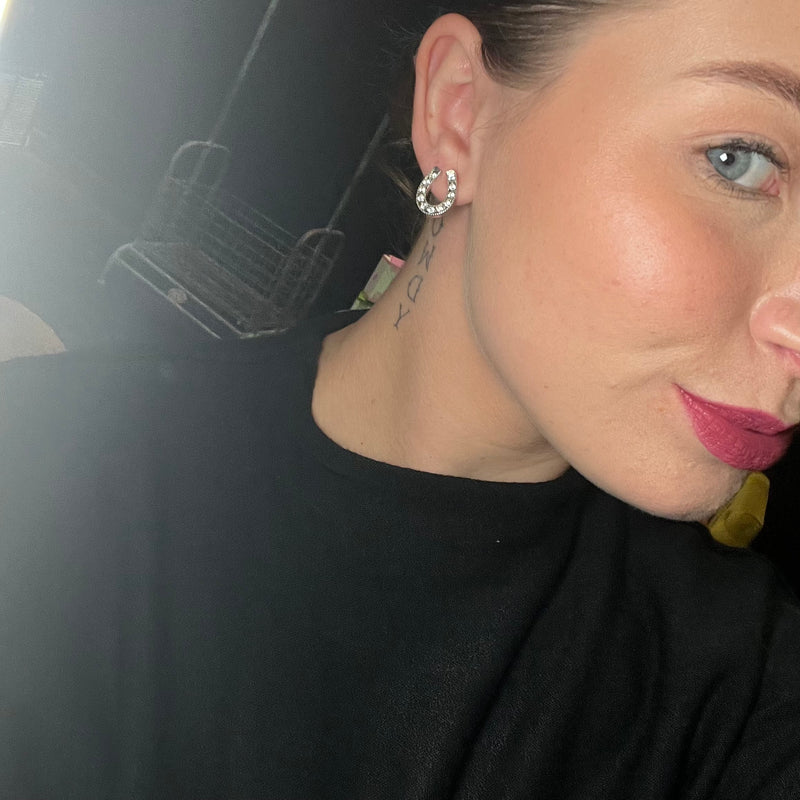 Sparkly Silver Horse Shoe Post Fashion Earrings