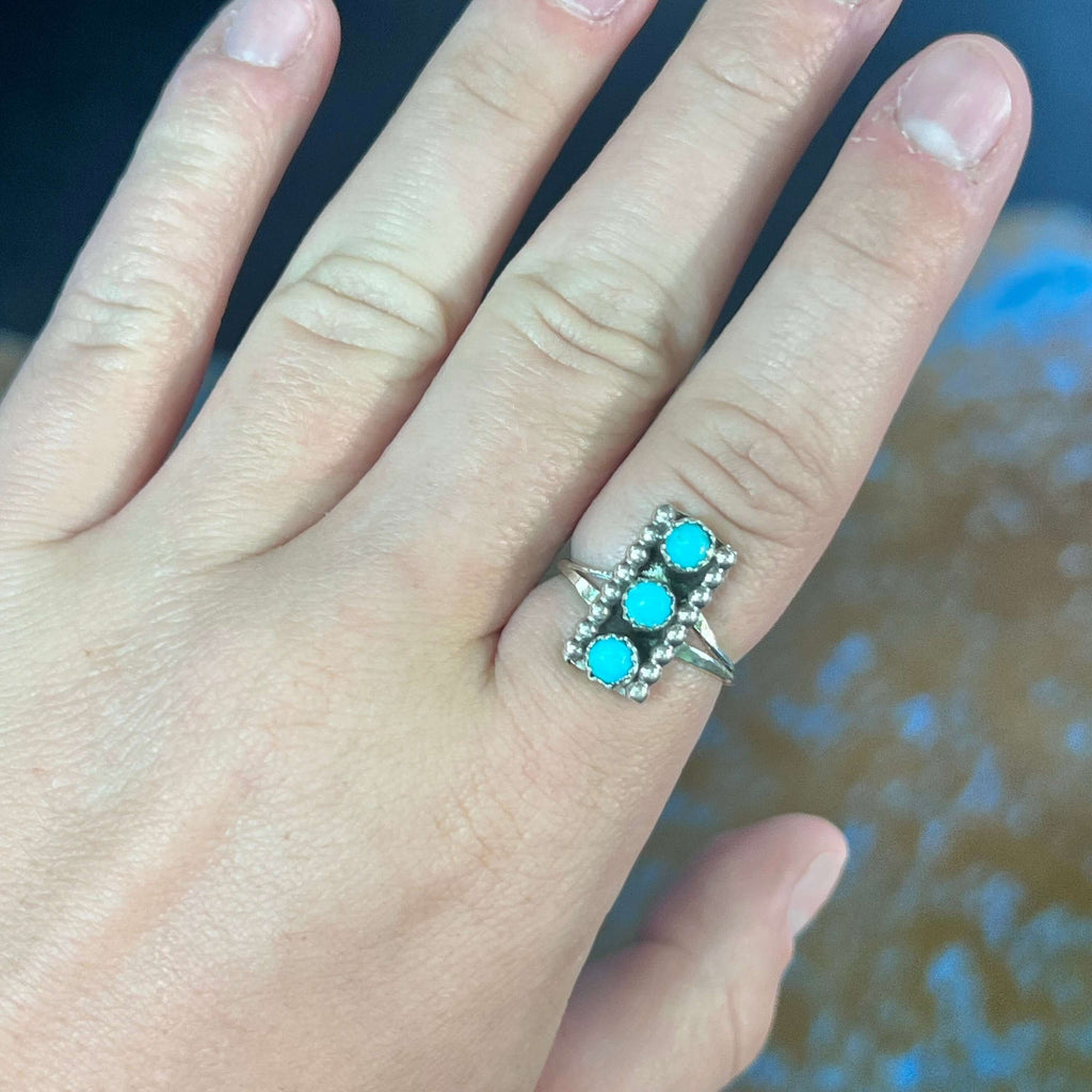 3 Stone Turquoise Vertical Genuine Sterling Silver Ring size 61