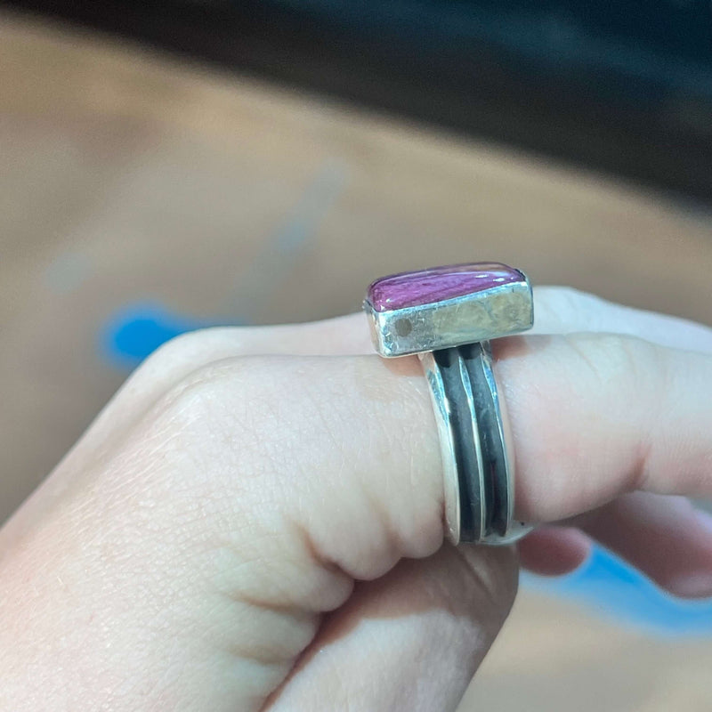 Purple Spiny Square w/ Patina Band Detail Sterling Silver Ring / 8.5