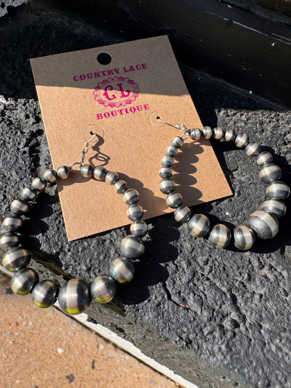 Graduated Round Navajo Pearl Sterling Silver Earring