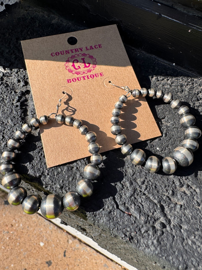 Graduated Round Navajo Pearl Sterling Silver Earring