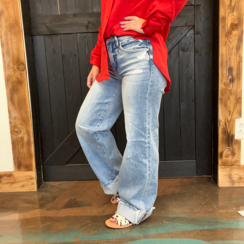 Tummy Control Mid Rise Wide with Distressing Risen Jeans