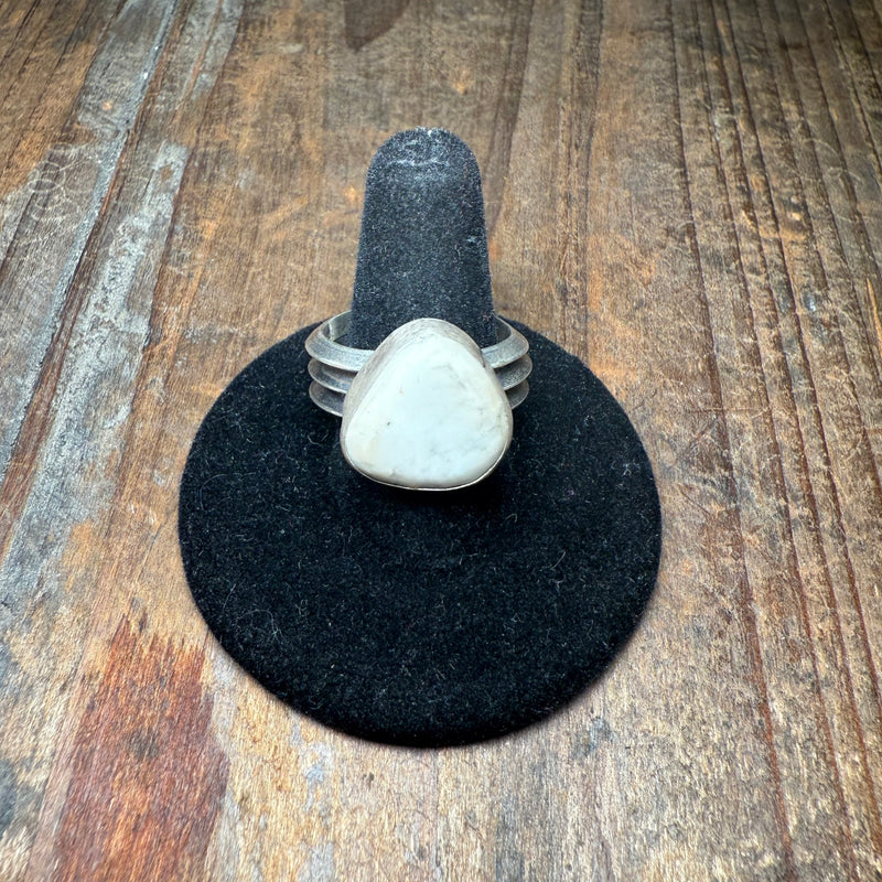 White Buffalo Triangle Sterling Silver Ring SIZE 7