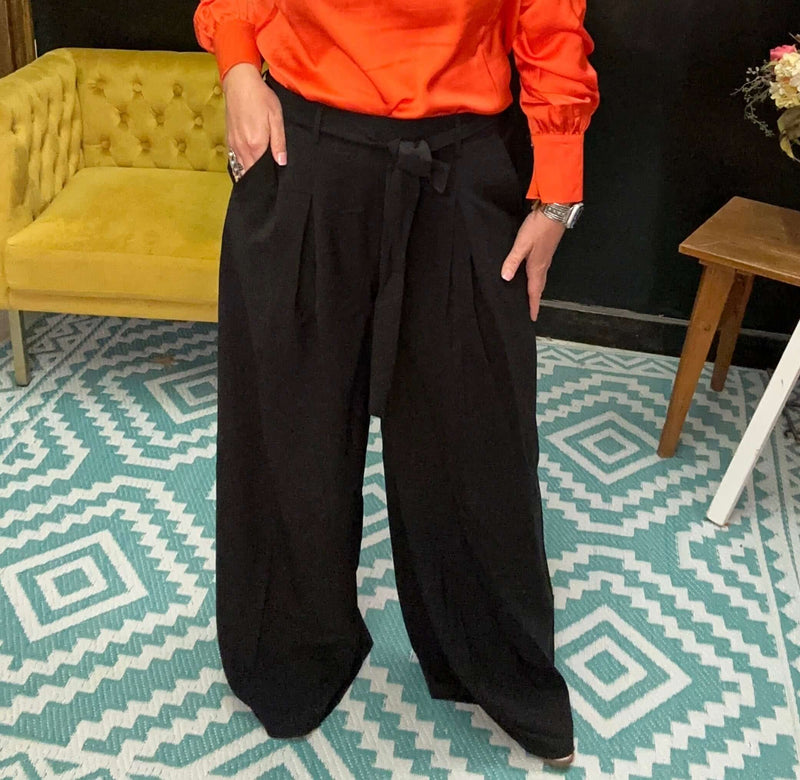 Black Slack Pants w/ Tie