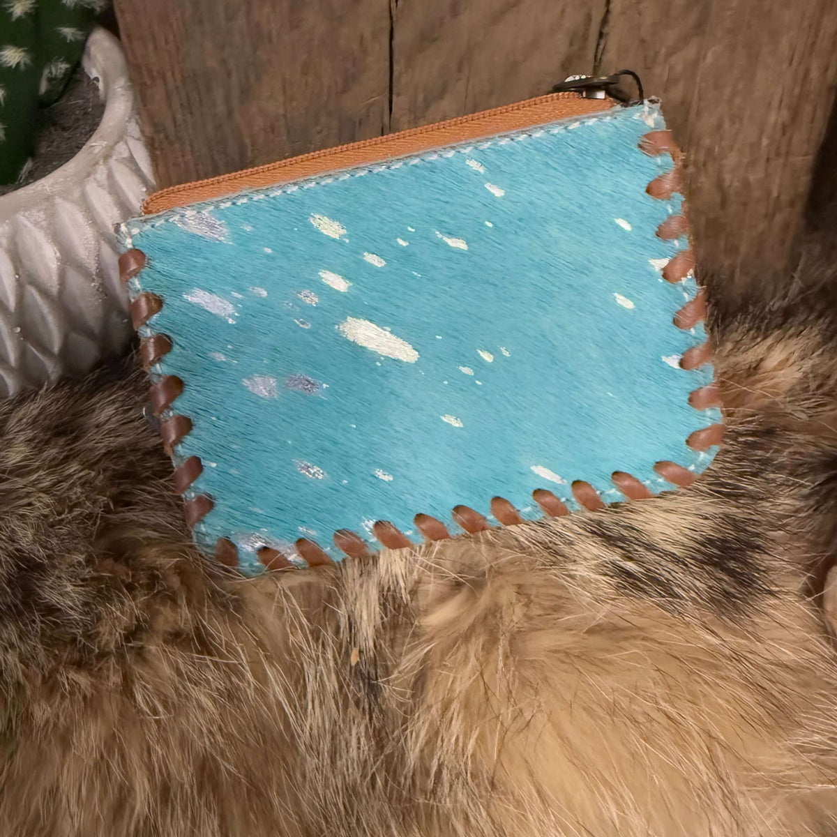 Turquoise Cowhide Leather Tooled Coin Wallet