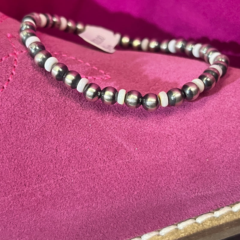 5mm Navajo Pearl & Pink Conch Stretchy Genuine Bracelet