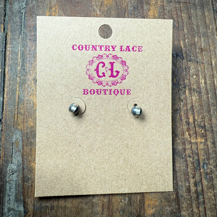 5mm Sterling Silver Navajo Pearl Stud Earring