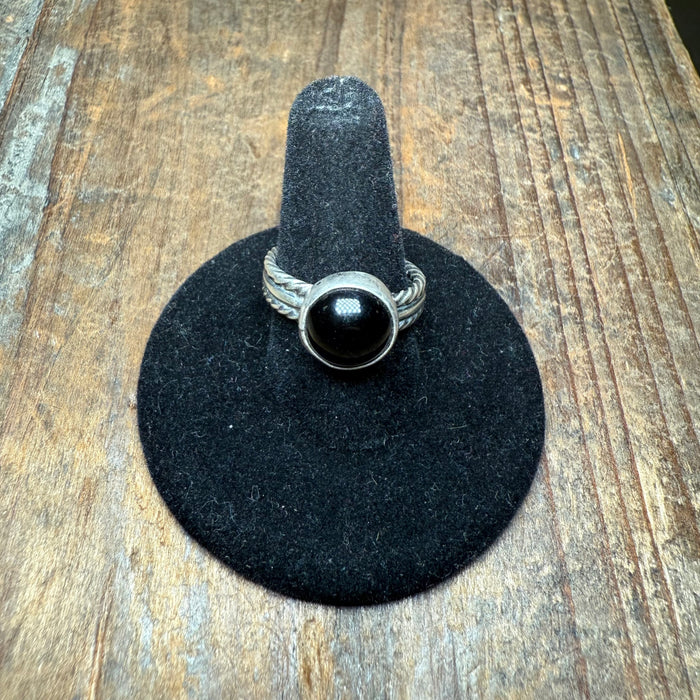 Onyx Round Sterling Silver Ring