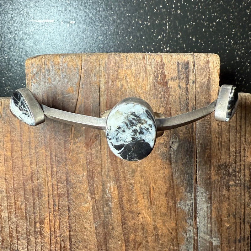 Three Stone White Buffalo Choker Sterling Silver Necklace
