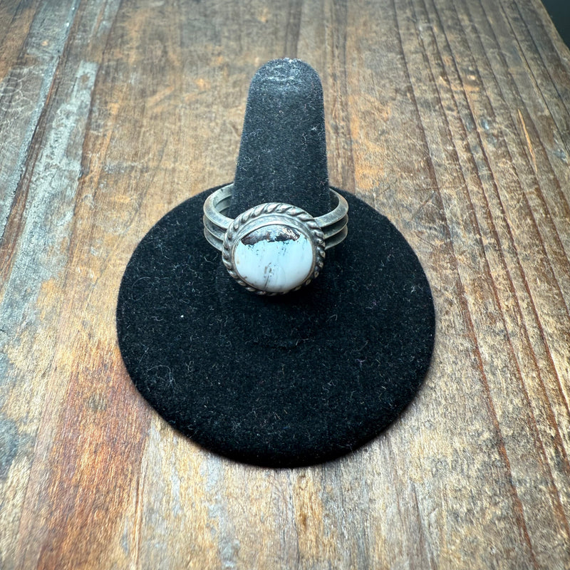 White Buffalo Size 9 With Rope Detail Sterling Silver Ring