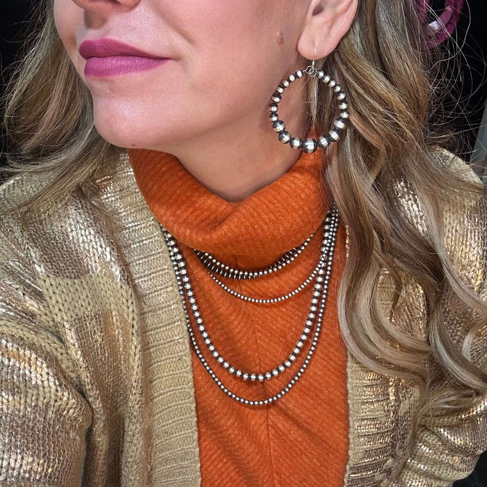 Graduated Round Navajo Pearl Genuine Earring