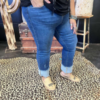 High Rise Straight Raw Hem Cuffed Slim Risen Jeans9