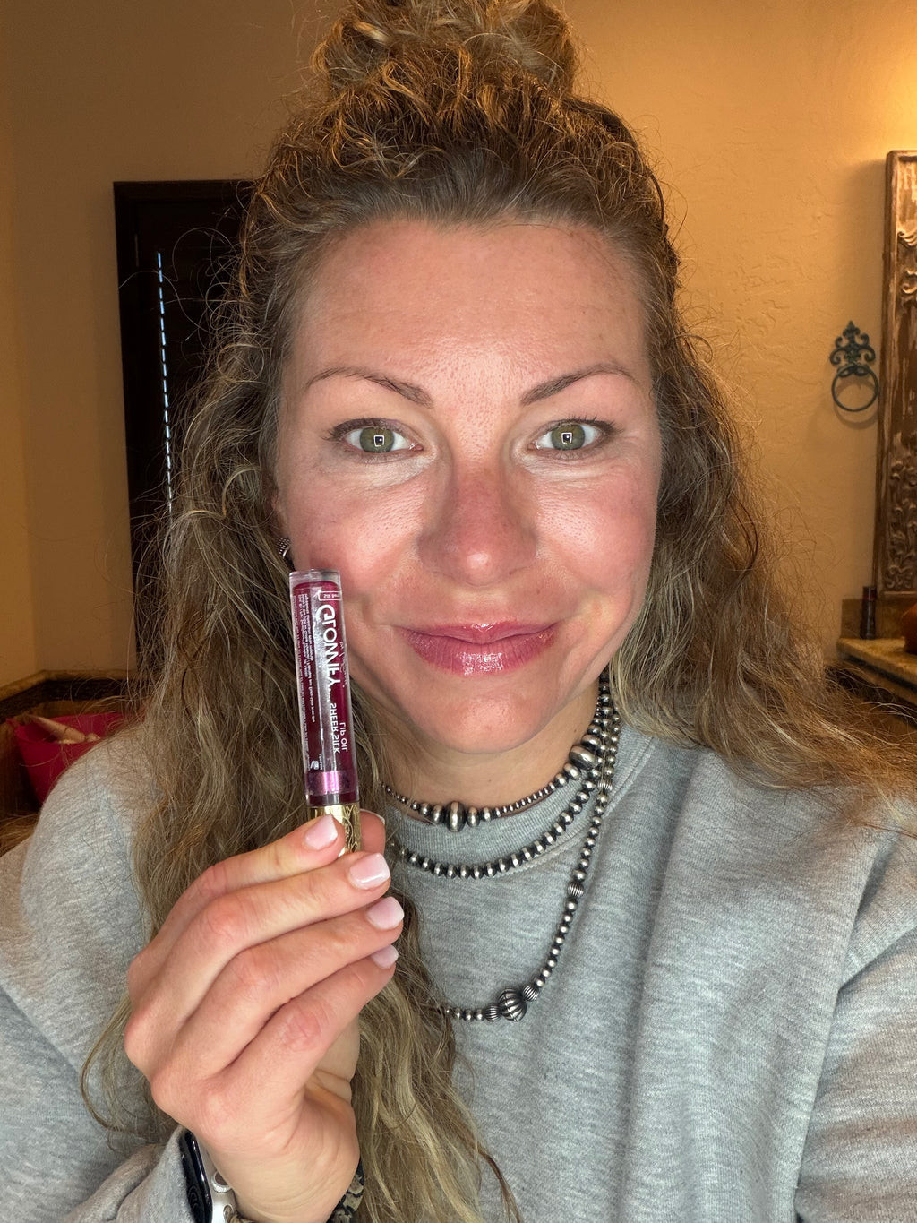 Glowify Sheer Silk Lip Oil - Country Lace Boutique