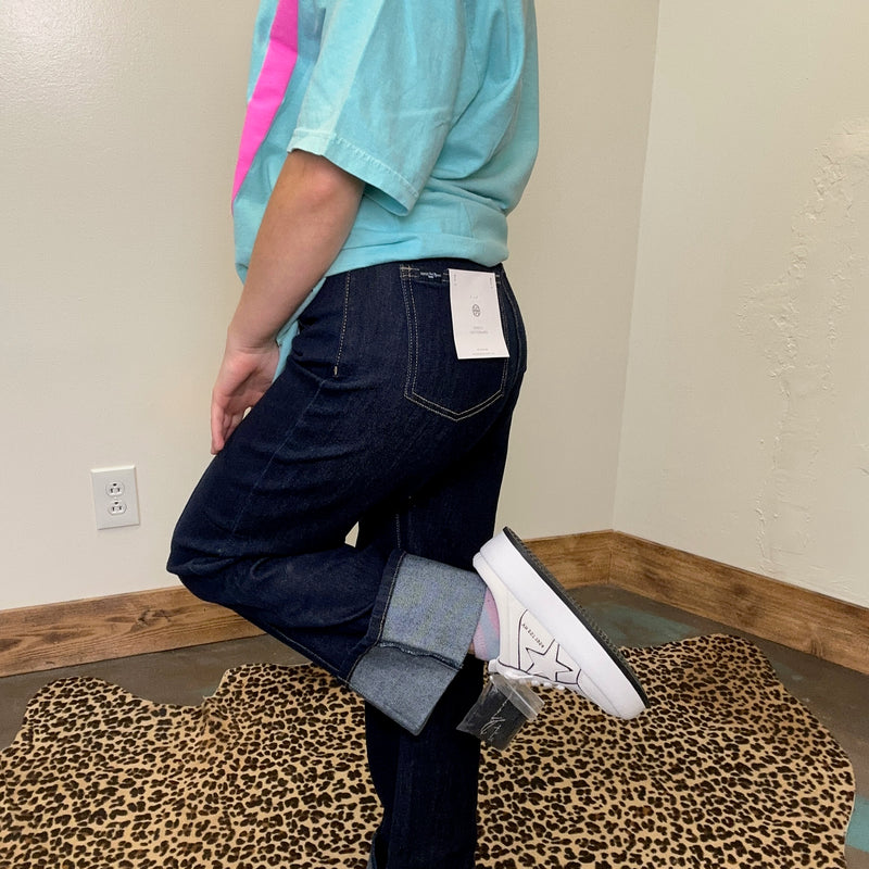darkstraightpintuckjeans