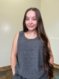 gray sleeveless top 