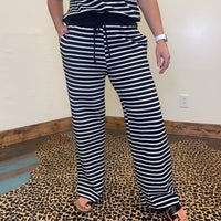 blackandwhitepants
