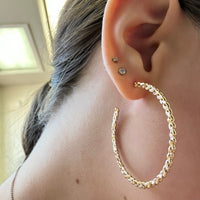 gold hoop earrings 