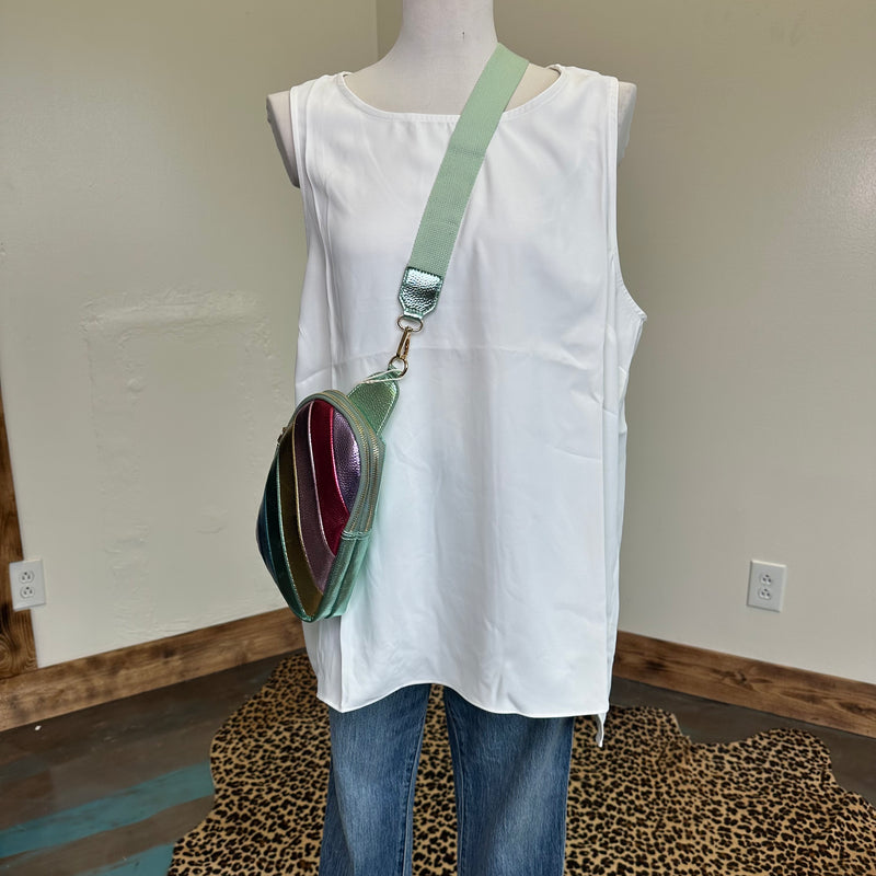 whiteplussizesleevelesstop