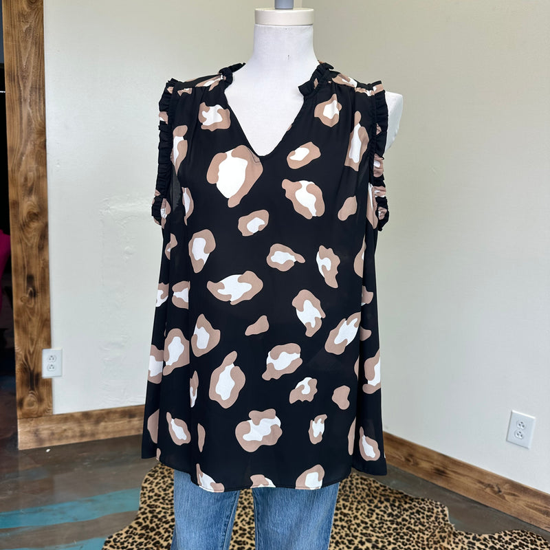 blackleopardsleevelessplussizetanktop