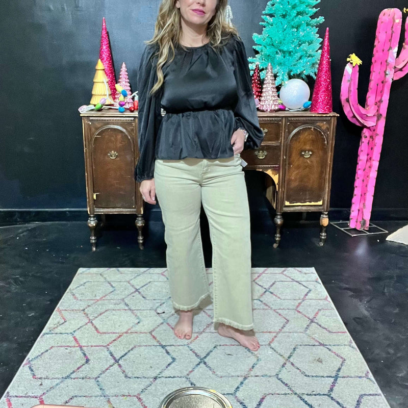 Khaki Risen Crop Tummy Control Jeans size 0580