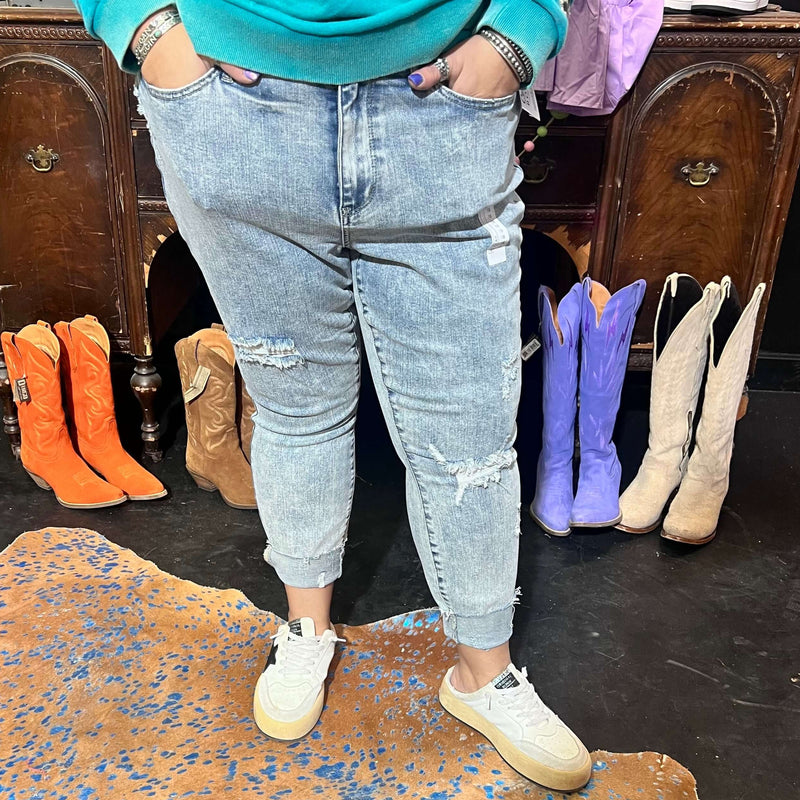 Light wash Judy Blue Skinny Jean1