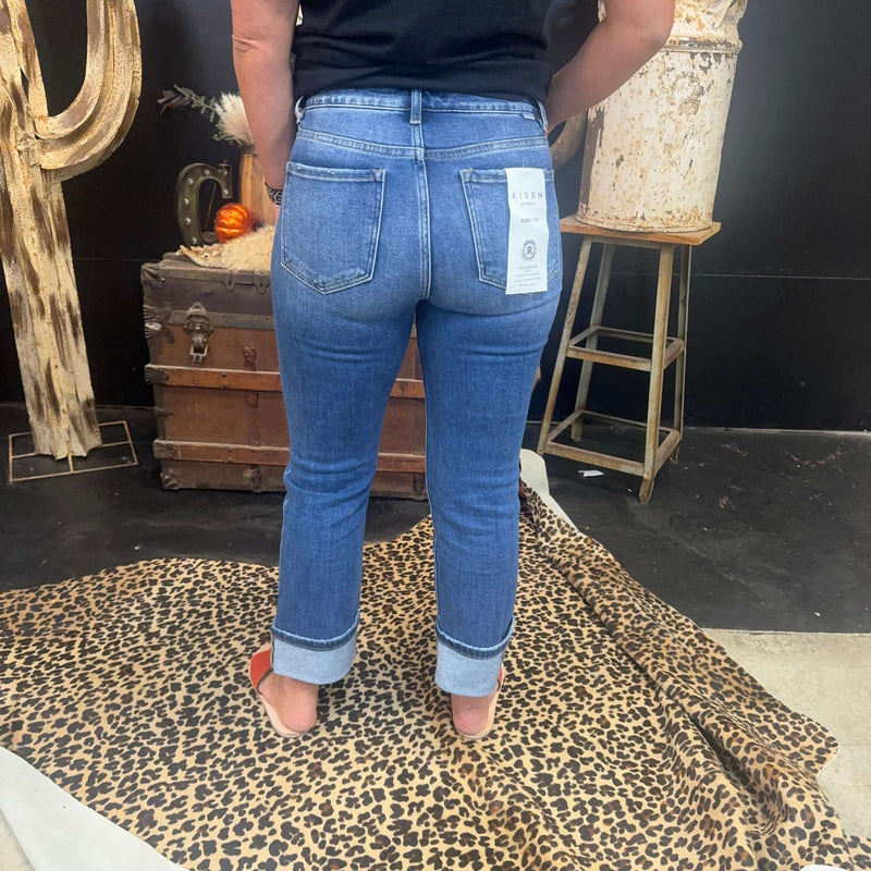 Medium Wash No Hole Risen Straight Cuffed Perfect Jeans999