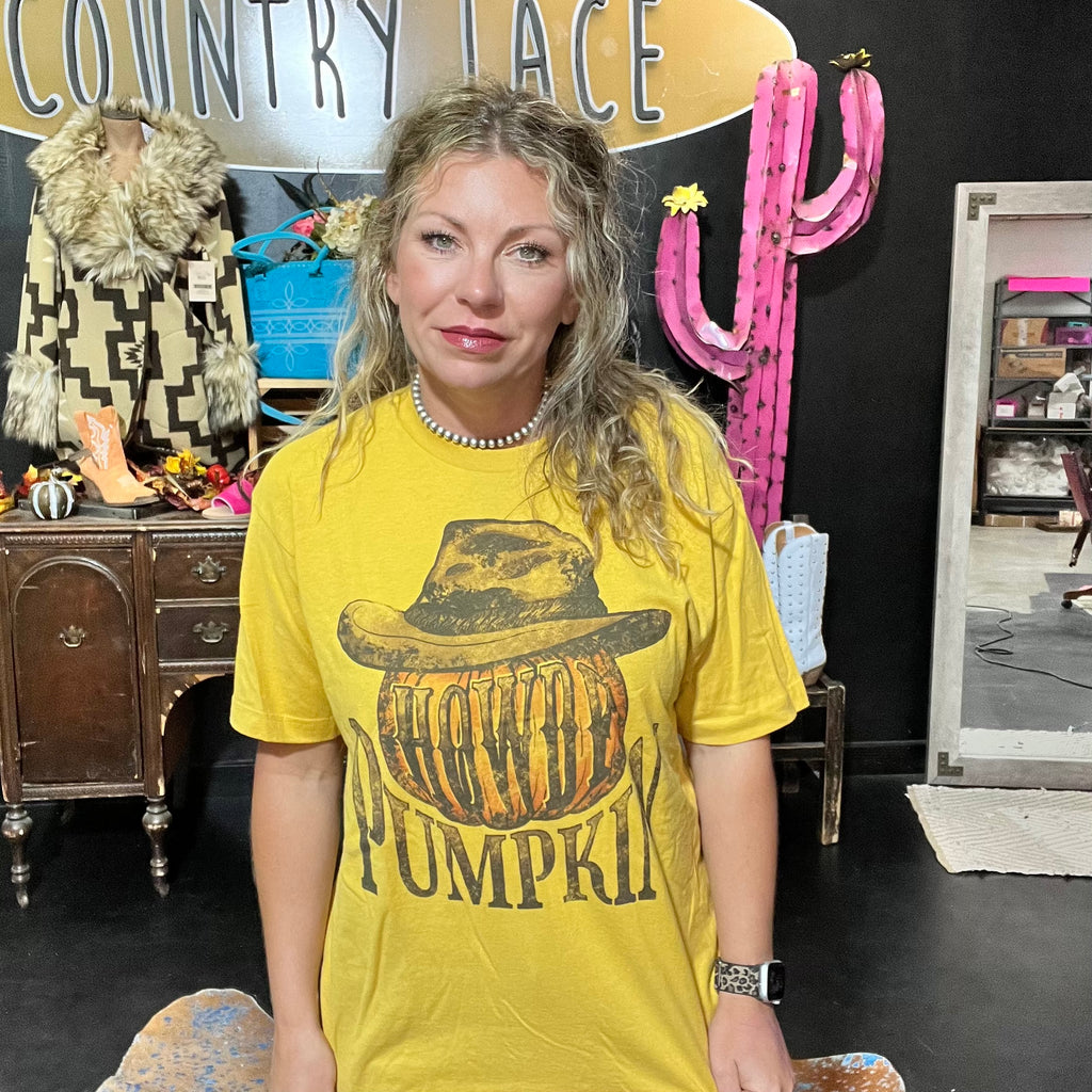 Mustard Howdy Pumpkin Large T-Shirt