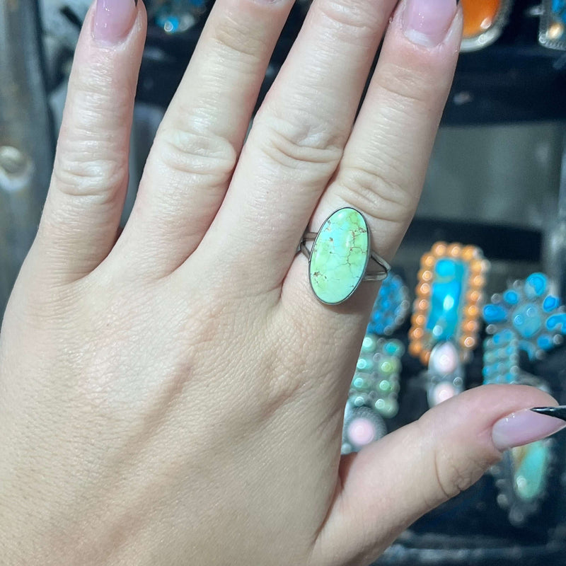 Oval Light Green Turquoise Genuine Ring size 85