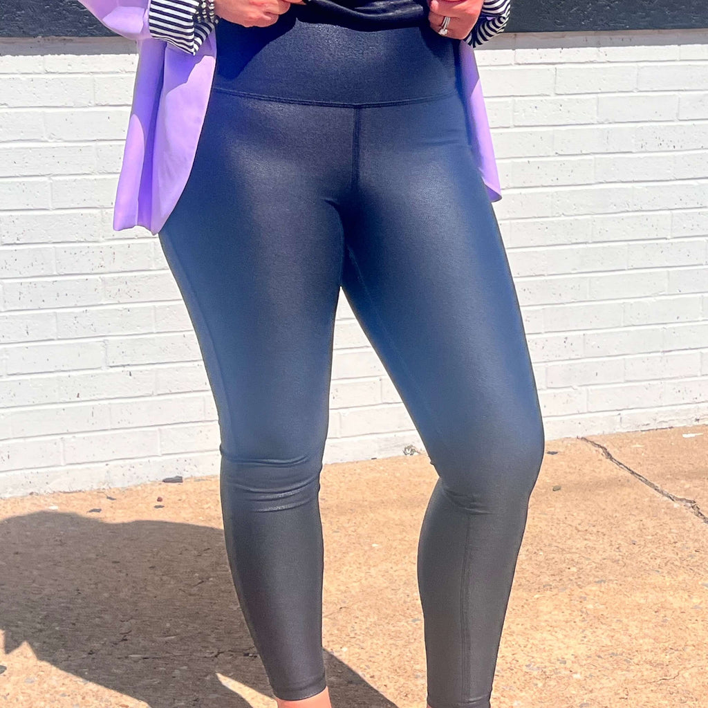 Pebble Black Leggings