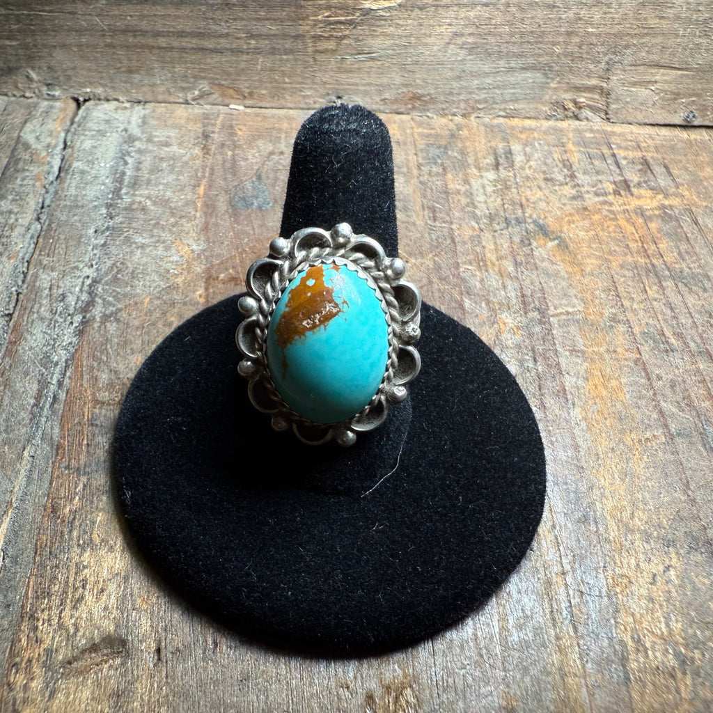 Round Turquoise Flower Genuine Ring / size 8