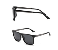 Dash in Black Sunglasses
