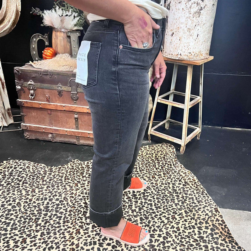 Sundaze_Last_Night_Black_WashOut_Daze_Jeans8