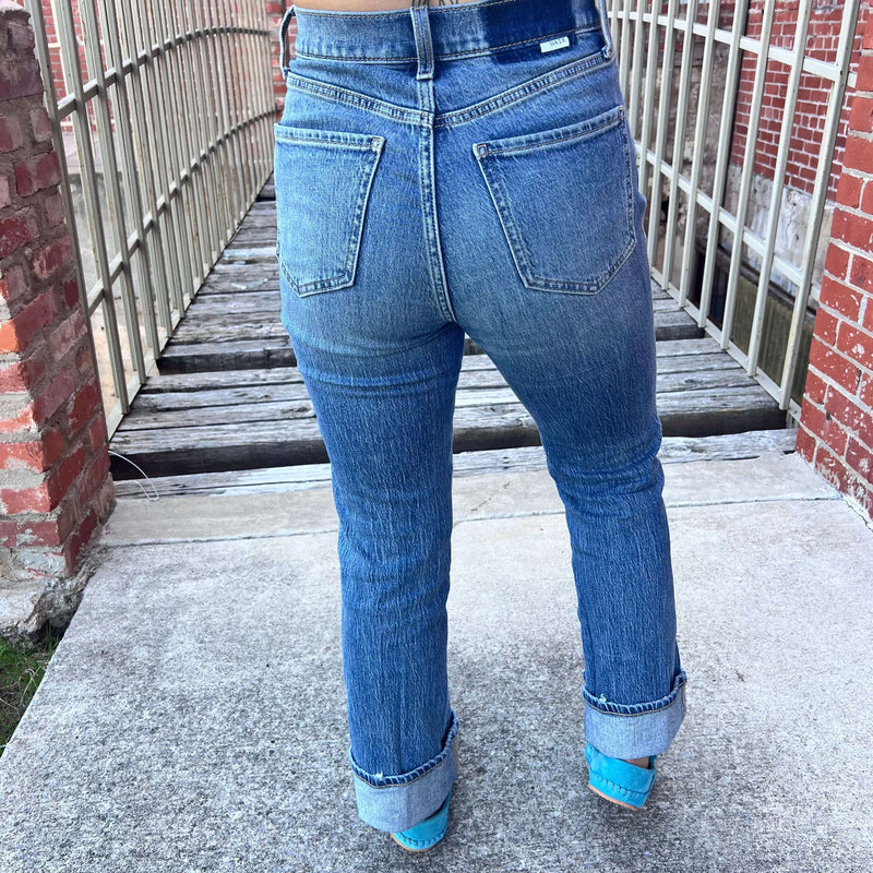 Sundaze Soho Rush Hour Medium Wash Vintage High Rise Straight Daze Jeans2