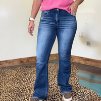 DARKBOOTCUTRISENJEANS