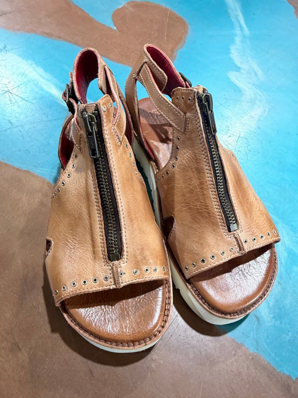 Bedstu Rustic Tan Leather Clancy Platform Sandal - Country Lace Boutique
