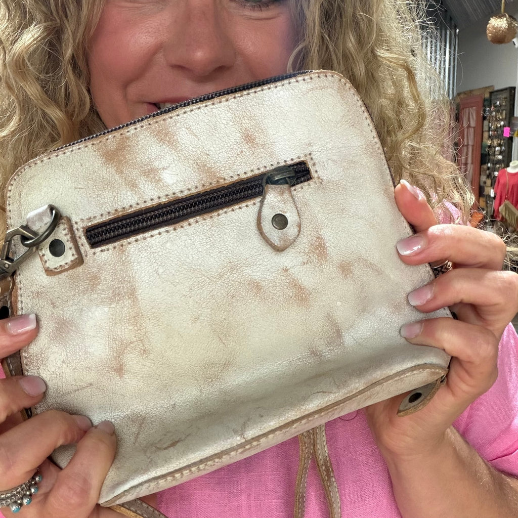 Bedstu White NECTAR LUXVENTURA Adjustable Strap Crossbody Purse - Country Lace Boutique