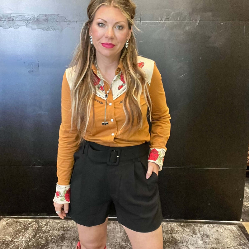 Black Dressy Pleated Shorts - Country Lace Boutique