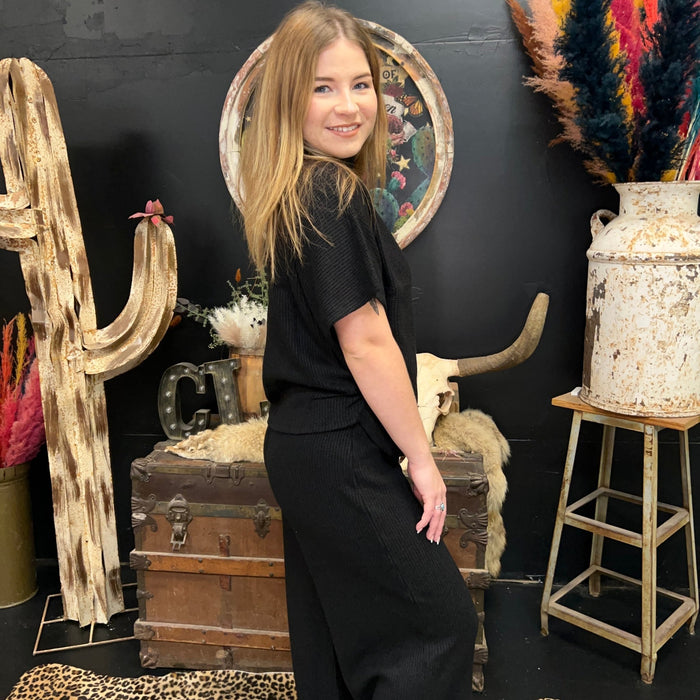 Black waffle Dolman Short Sleeve Sweater Top size small - Country Lace Boutique