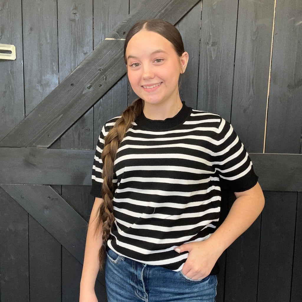 Black & White Strip Short Sleeve Crew Neck Shirt - Country Lace Boutique