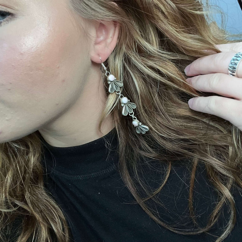 Chandelier Pink Conch Fan Sterling Silver Earring - Country Lace Boutique