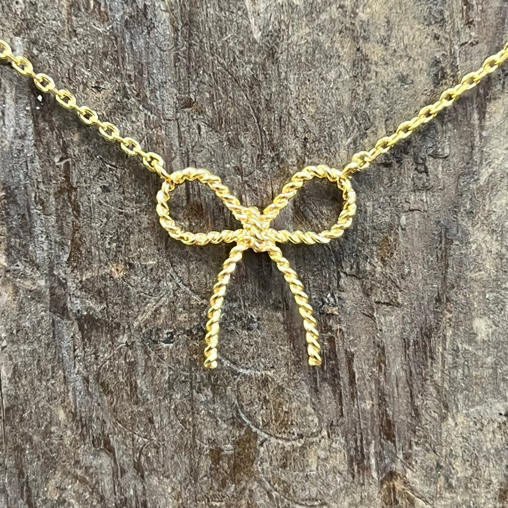 Dainty Gold Bow Fashion Necklace - Country Lace Boutique