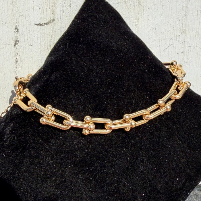 Dainty Gold Stirrup Fashion Bracelet w/extender - Country Lace Boutique